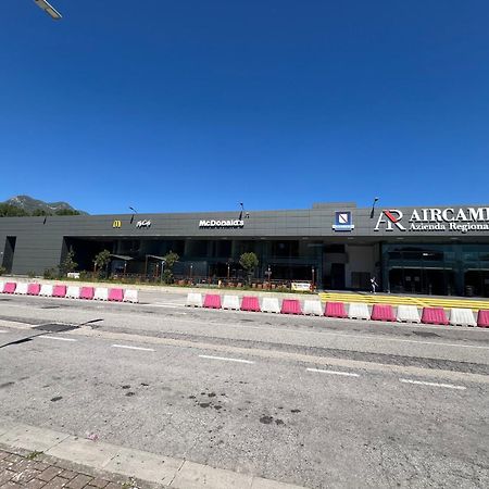 Centrocentro Casa Vacanze 阿韦利诺 外观 照片