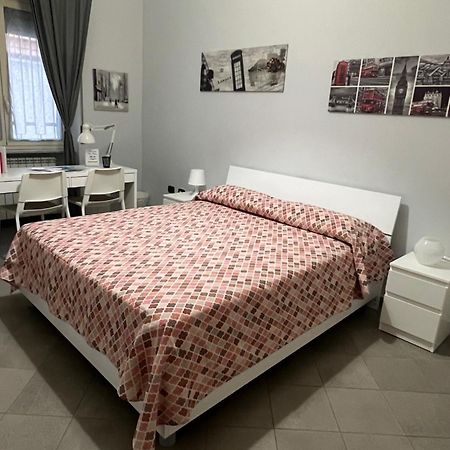 Centrocentro Casa Vacanze 阿韦利诺 外观 照片